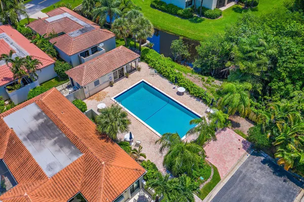 $1,185,000 | 1469 VÃa Privada, Jupiter, FL 33477
