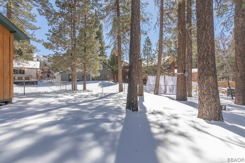 43132 Moonridge Road Big Bear Lake, CA 92315 - Photo 35 of 41
