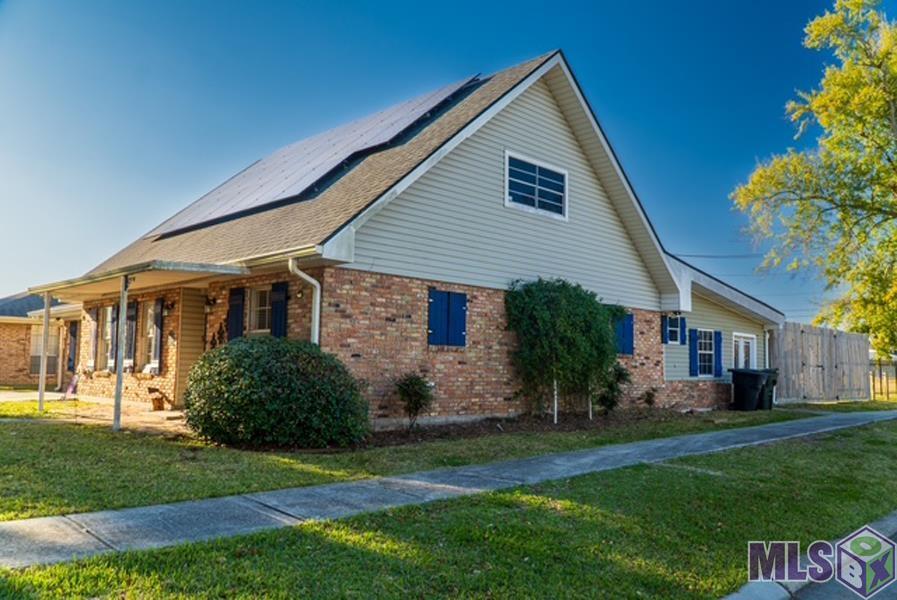 1900 Tyler Avenue Houma, LA 70360 - Photo 3 of 34