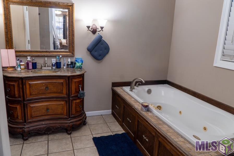 1900 Tyler Avenue Houma, LA 70360 - Photo 9 of 34
