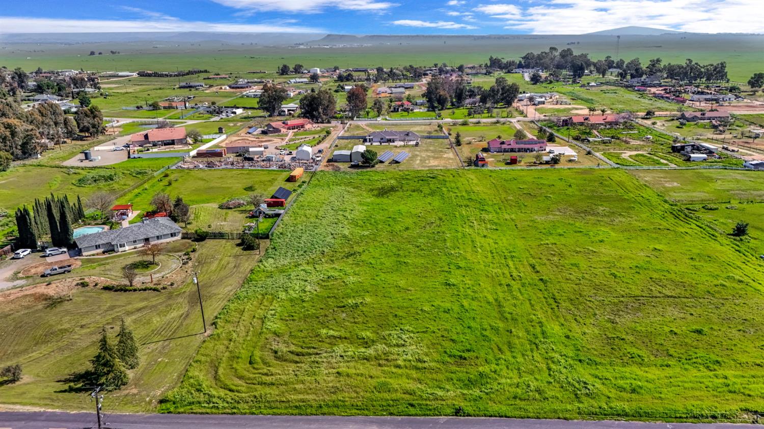 9999 Anaconda Road Madera, CA 93636 - Photo 9 of 20 a view of a city