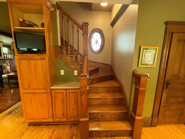 $685,500 | 1710 Maple Avenue, Benson, MN 56215