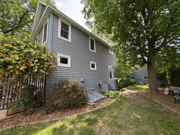 $685,500 | 1710 Maple Avenue, Benson, MN 56215