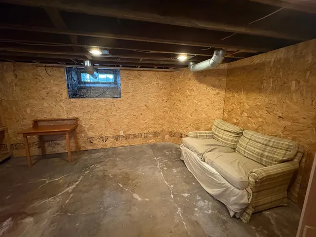 $685,500 | 1710 Maple Avenue, Benson, MN 56215