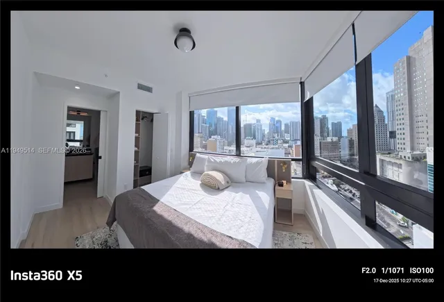 $4,995 | 225 North Miami Avenue, Unit 1812, Miami, FL 33128