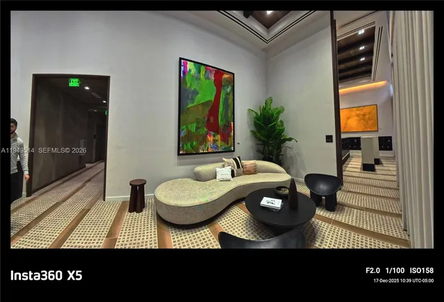 $4,995 | 225 North Miami Avenue, Unit 1812, Miami, FL 33128