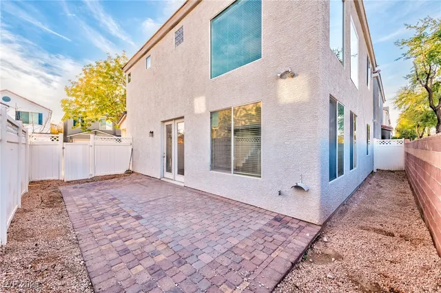 $2,095 | 6236 Huntington Ridge Avenue, Las Vegas, NV 89139