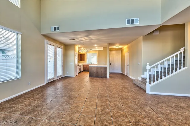 $2,095 | 6236 Huntington Ridge Avenue, Las Vegas, NV 89139