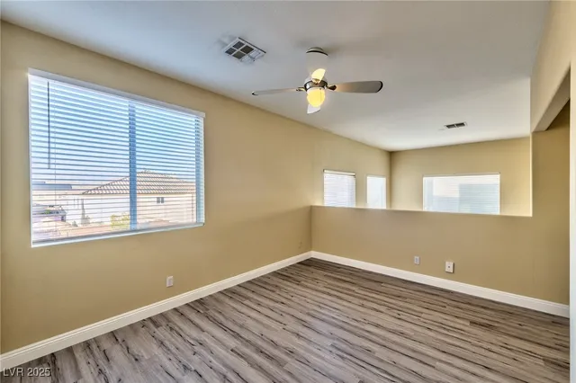 $2,095 | 6236 Huntington Ridge Avenue, Las Vegas, NV 89139