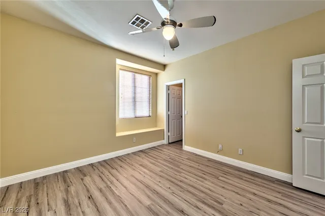 $2,095 | 6236 Huntington Ridge Avenue, Las Vegas, NV 89139