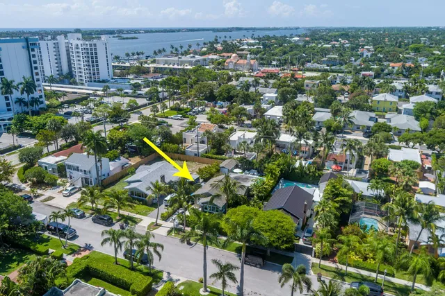 $1,495,000 | 216 Lakeland Drive, West Palm Beach, FL 33405