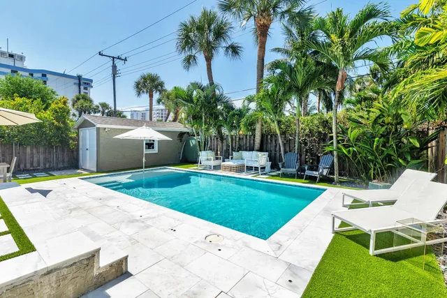 $1,495,000 | 216 Lakeland Drive, West Palm Beach, FL 33405