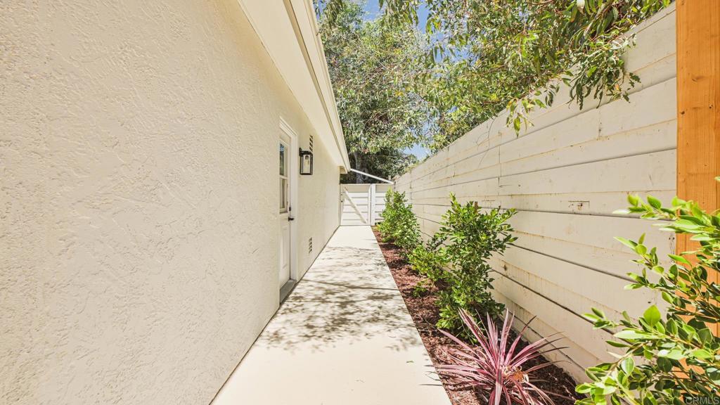 2399 Ivy Road Oceanside, CA 92054 - Photo 71 of 75 Gallery Image 71