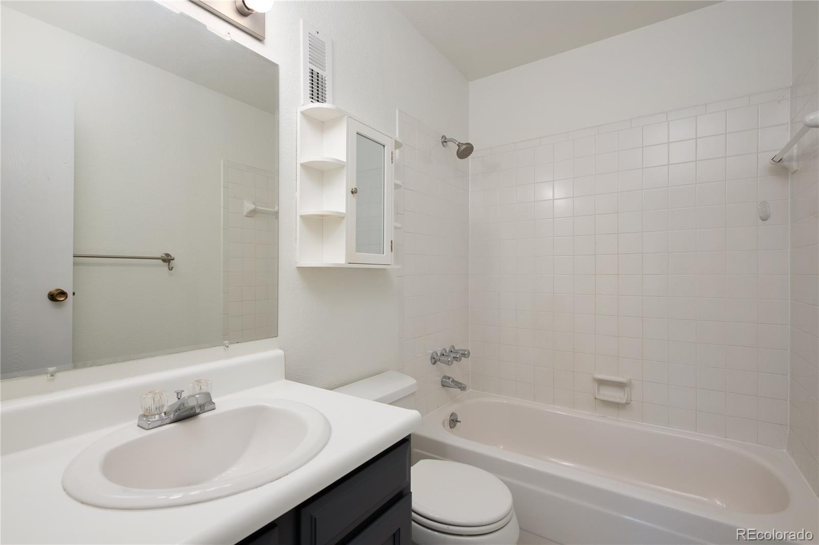 6495 Kalua Road, Unit 204A Boulder, CO 80301 - Photo 13 of 29 Gallery Image 13