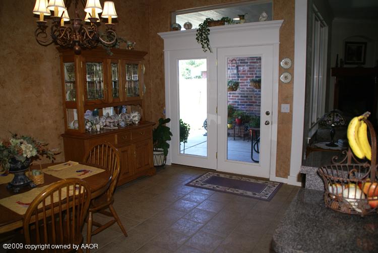 6910 Thunder Road Amarillo, TX 79119 - Photo 24 of 28 patio entry