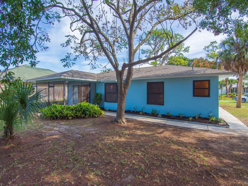 166 Delmar Street Sebastian, FL 32958 - Photo 27 of 39 Image00030