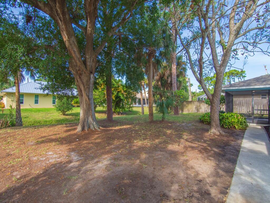 166 Delmar Street Sebastian, FL 32958 - Photo 31 of 39 Image00028