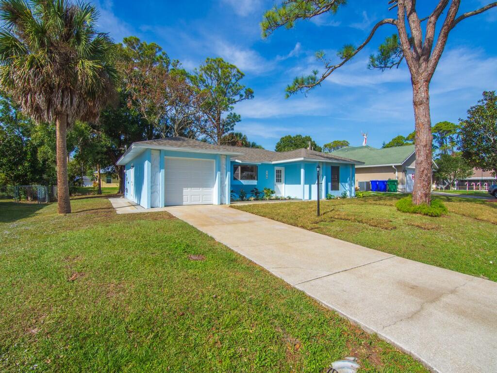 166 Delmar Street Sebastian, FL 32958 - Photo 37 of 39 Image00004