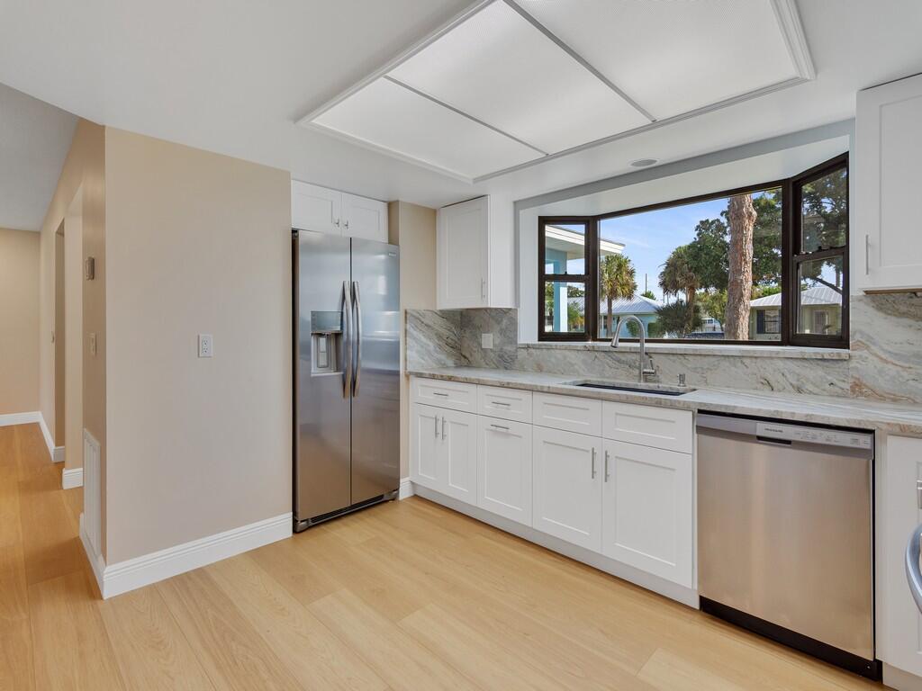 166 Delmar Street Sebastian, FL 32958 - Photo 8 of 39 Image00009