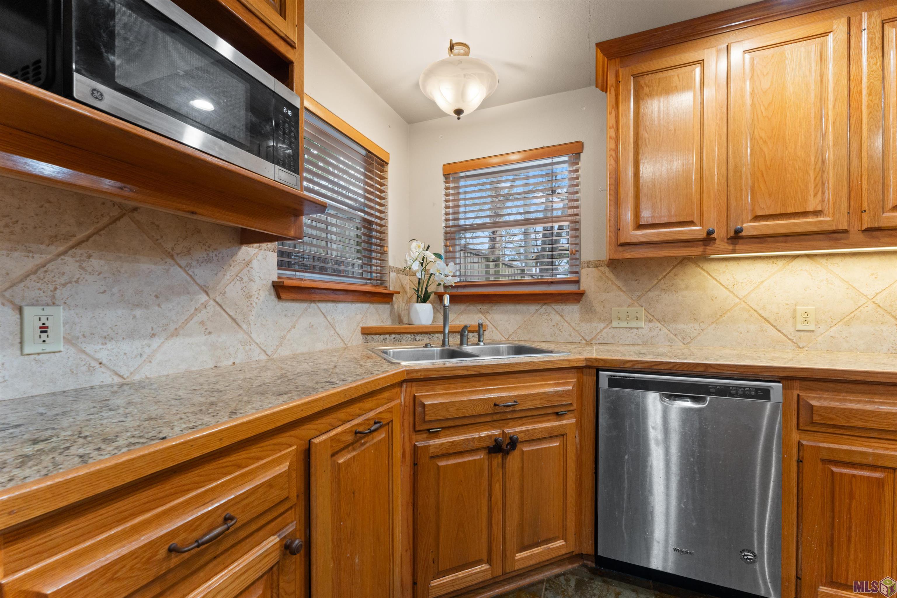 1264 Lee Drive Baton Rouge, LA 70808 - Photo 15 of 39