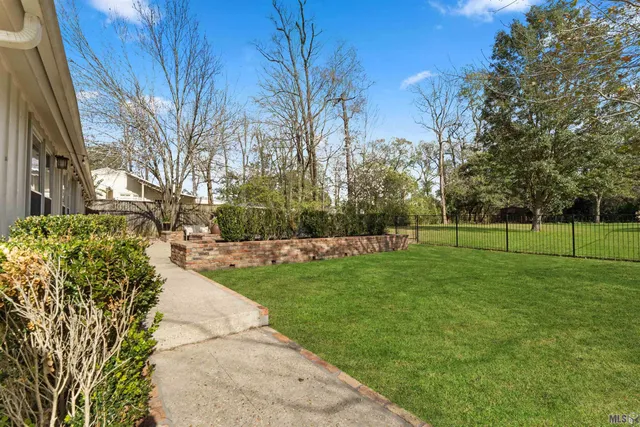 $445,000 | 1264 Lee Drive, Baton Rouge, LA 70808
