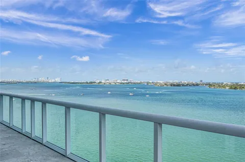 $25,000,000 | 7939 East Drive, Unit 15, North Bay Village, FL 33141