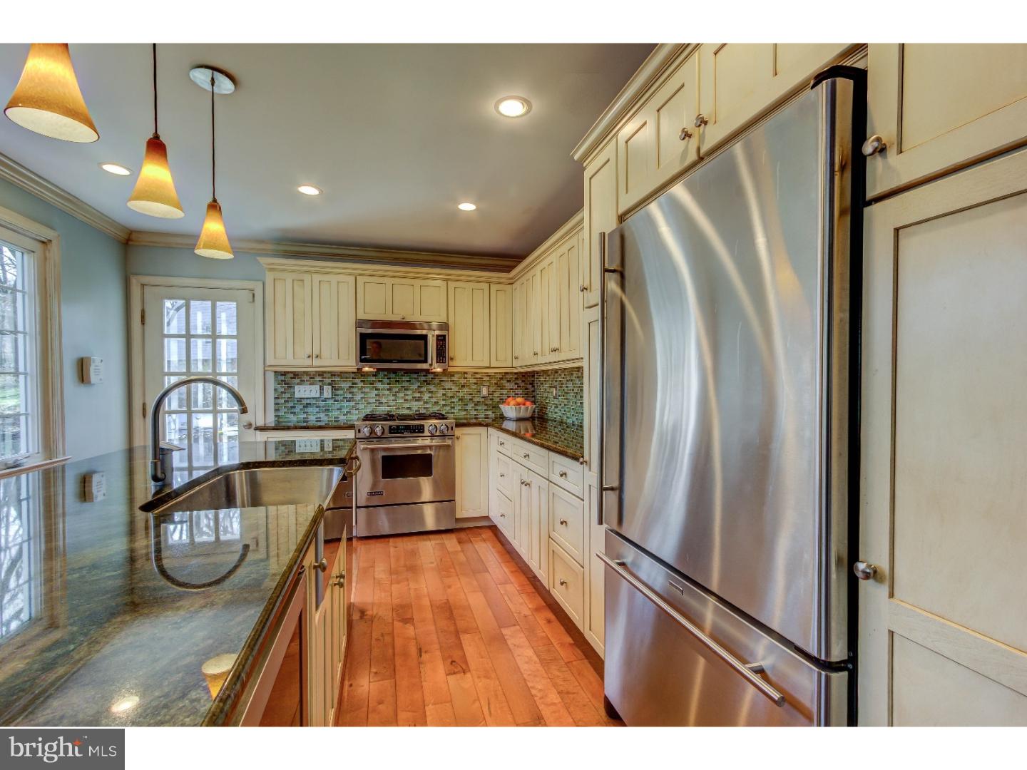 715 Mancill Road Wayne, PA 19087 - Photo 12 of 25