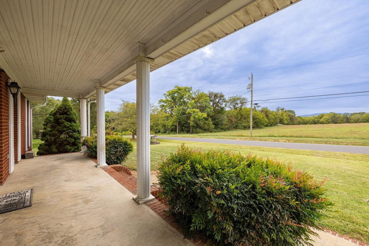 1612 Samuels Road Elkton, VA 22827 - Photo 8 of 73 Gallery Image 8