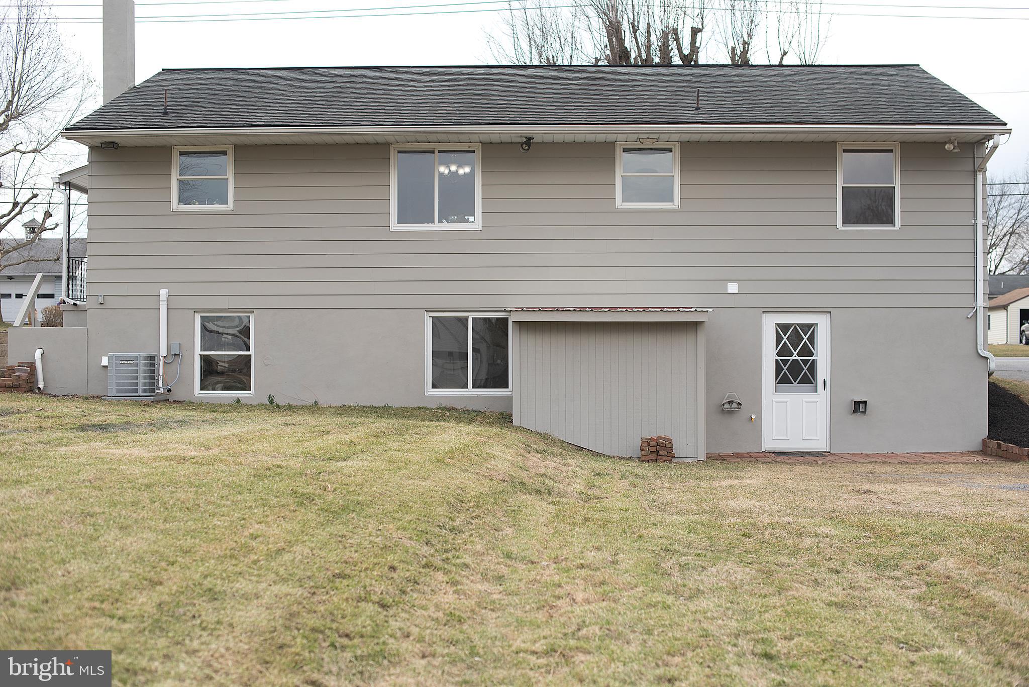 243 Colebrook Road Elizabethtown, PA 17022 - Photo 21 of 24 Gallery Image 21