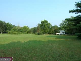 1036 7 Corner Road Perkasie, PA 18944 - Photo 1 of 6 Gallery Image 1