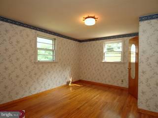 1036 7 Corner Road Perkasie, PA 18944 - Photo 6 of 6 Gallery Image 6