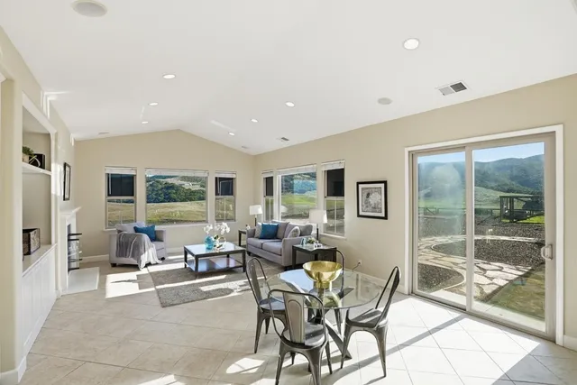 $1,477,000 | 979 Via Rodriguez, San Juan Bautista, CA 95045