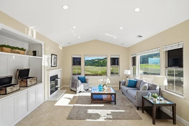 $1,477,000 | 979 Via Rodriguez, San Juan Bautista, CA 95045