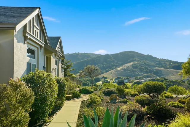 $1,477,000 | 979 Via Rodriguez, San Juan Bautista, CA 95045