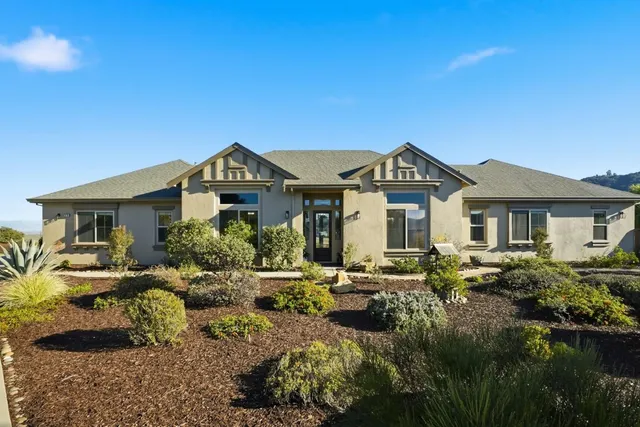 $1,477,000 | 979 Via Rodriguez, San Juan Bautista, CA 95045