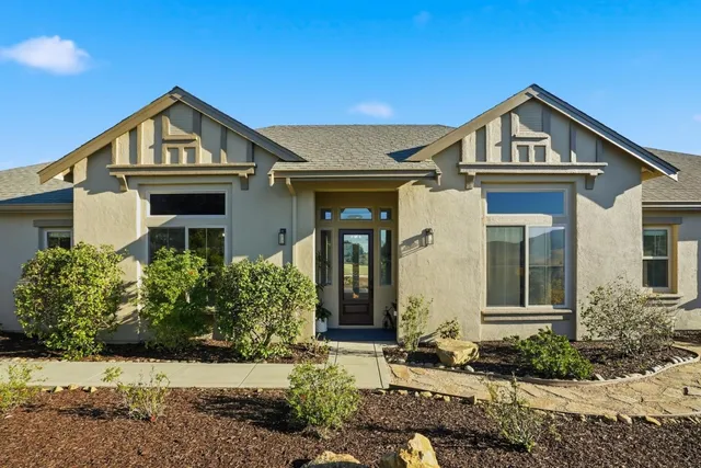 $1,477,000 | 979 Via Rodriguez, San Juan Bautista, CA 95045