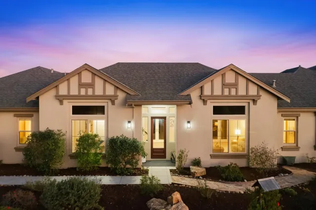 $1,477,000 | 979 Via Rodriguez, San Juan Bautista, CA 95045