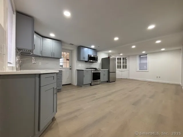 $3,800 | 1 Kittredge Street, Norwalk, CT 06851