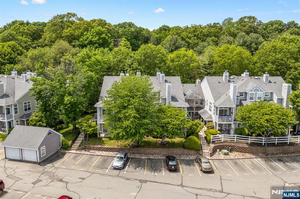1306 Paddington Road, Unit 1306 Mahwah, NJ 07430 - Photo 6 of 36