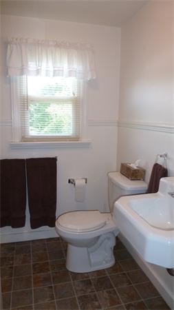 81 Whipple Street Worcester, MA 01607 - Photo 14 of 24 Gallery Image 14