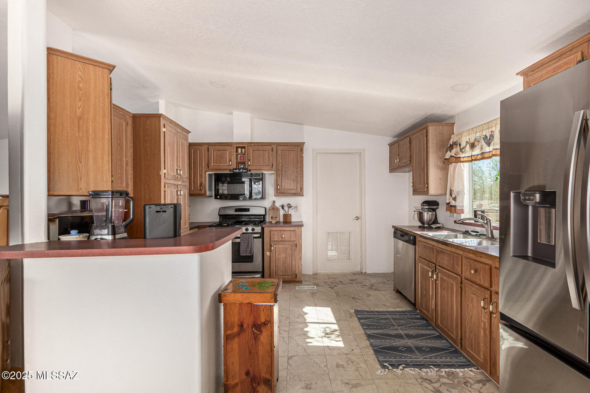 7790 North Prorodeo Road Tucson, AZ 85743 - Photo 12 of 31 Gallery Image 12