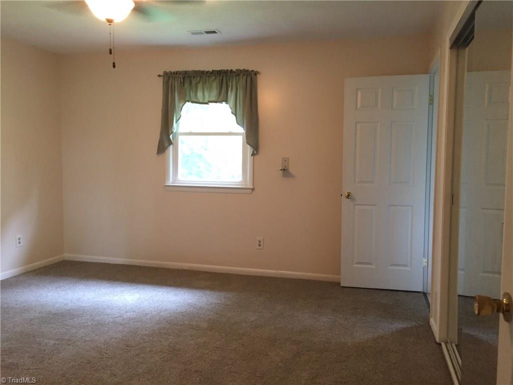 1221 Chestnut Ridge Road Pilot Mountain, NC 27041 - Photo 22 of 30 Gallery Image 22