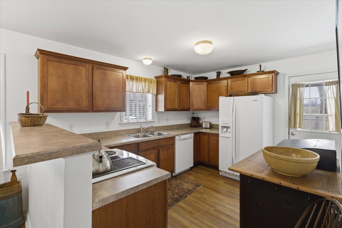 55 Eden Way, Unit 3B Bennington, VT 05201 - Photo 5 of 21