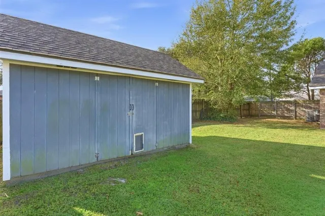 $259,000 | 401 Montclair Street, Lake Charles, LA 70605