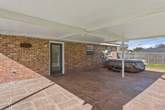 $259,000 | 401 Montclair Street, Lake Charles, LA 70605