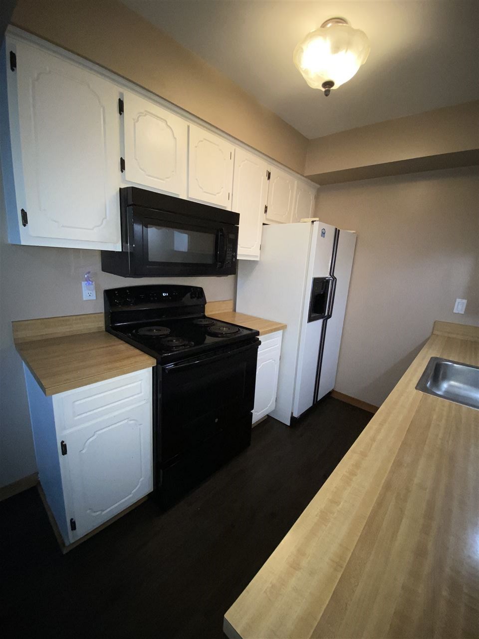 31051 Hoover Road Warren, MI 48093 - Photo 6 of 29