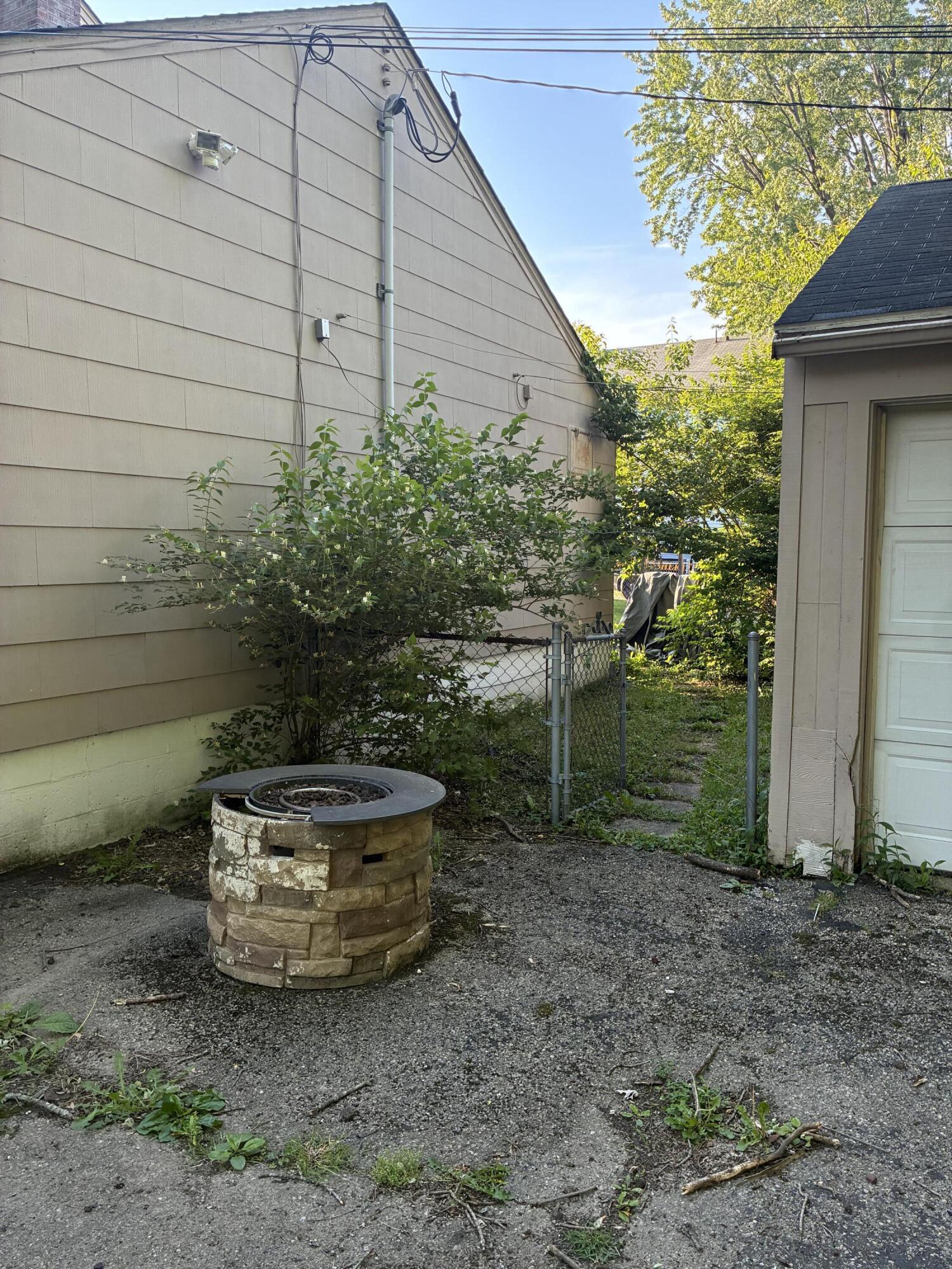 836-838 Rodgers Drive Springfield, OH 45503 - Photo 14 of 28