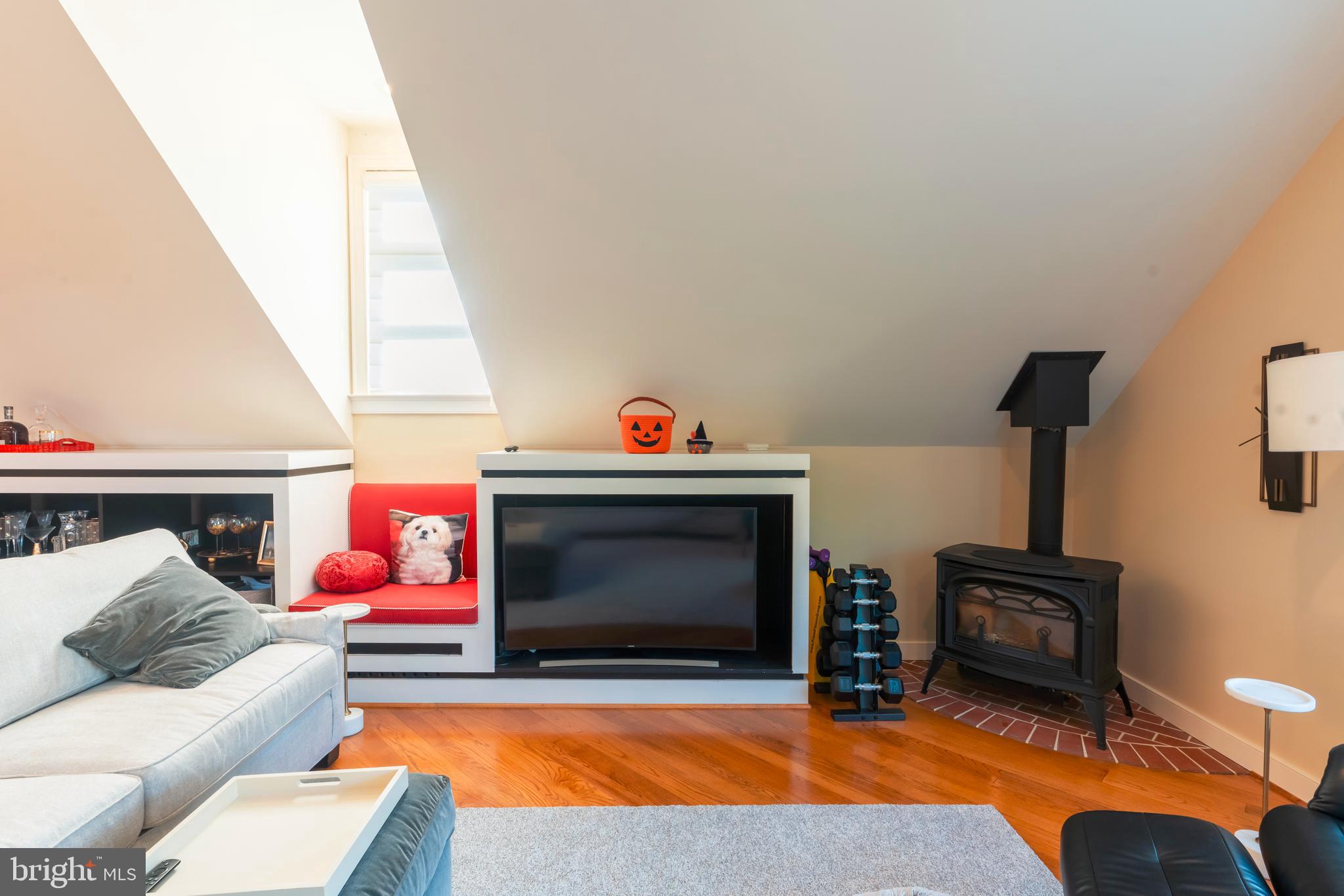 910 Old Dolington Road Newtown, PA 18940 - Photo 68 of 84 a living room with furniture and a fireplace