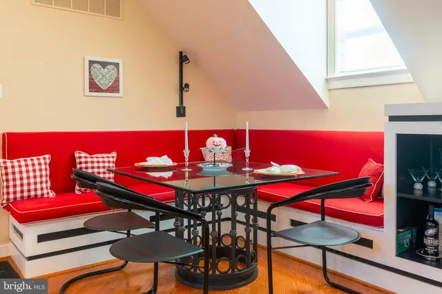 $3,250,000 | 910 Old Dolington Road, Newtown, PA 18940