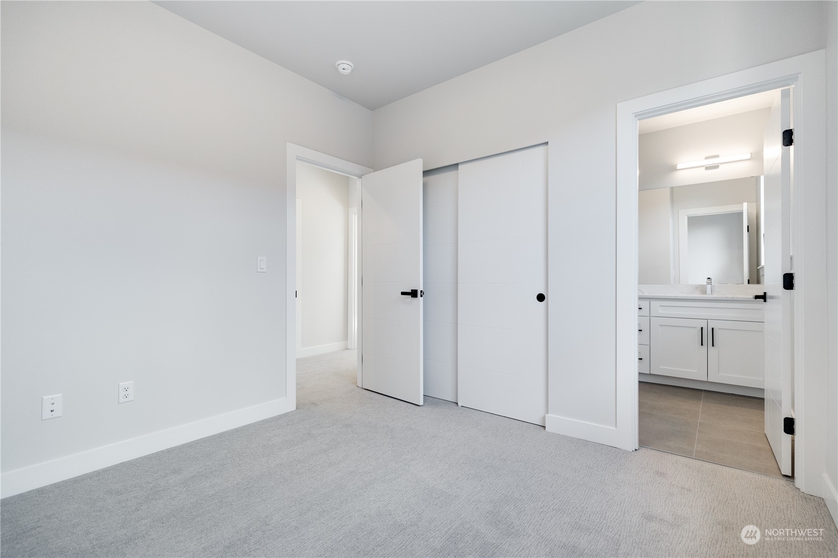 3930 179th Place Southeast Bothell, WA 98012 - Photo 11 of 31 Gallery Image 11